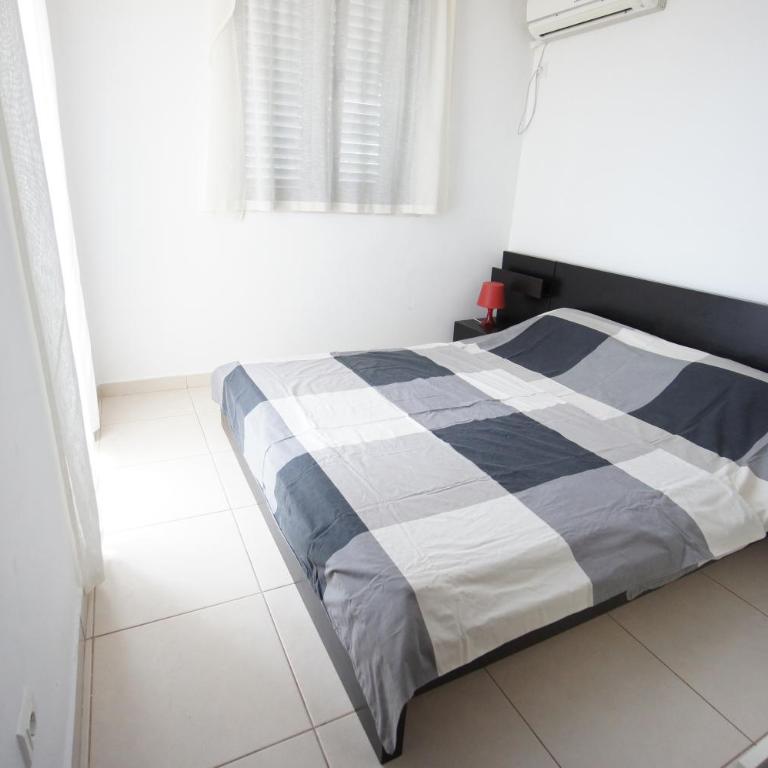 Apartments Bečići Sunset - Three-Bedroom Apartment - 8