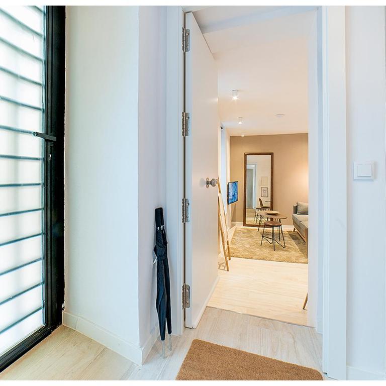 Apartamentos Madrid Rio - Superior Apartment - 5
