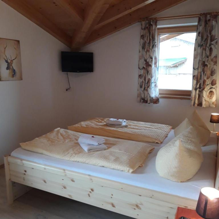 Talhammerhof - Two-Bedroom Apartment with Balcony - 17