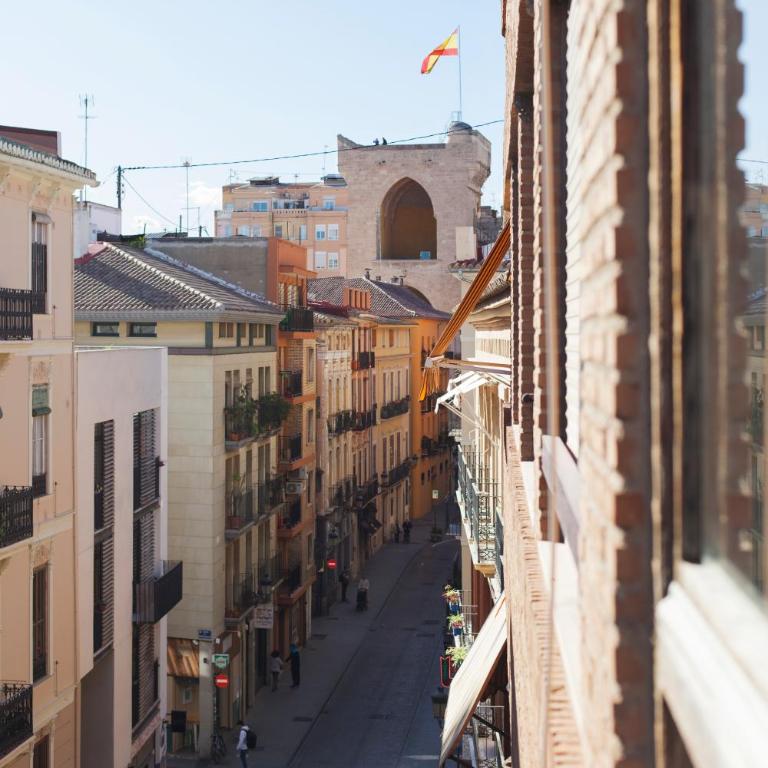 FLORIT FLATS - Apartment Torres de Quart I - One-Bedroom Apartment - 17
