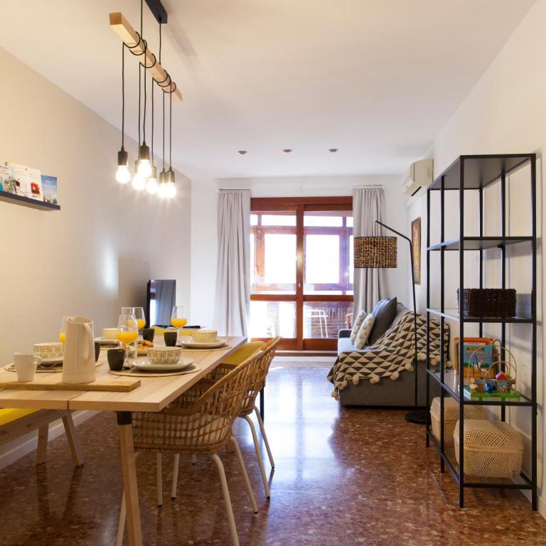 FLORIT FLATS - Apartment Torres de Quart I - One-Bedroom Apartment - 9