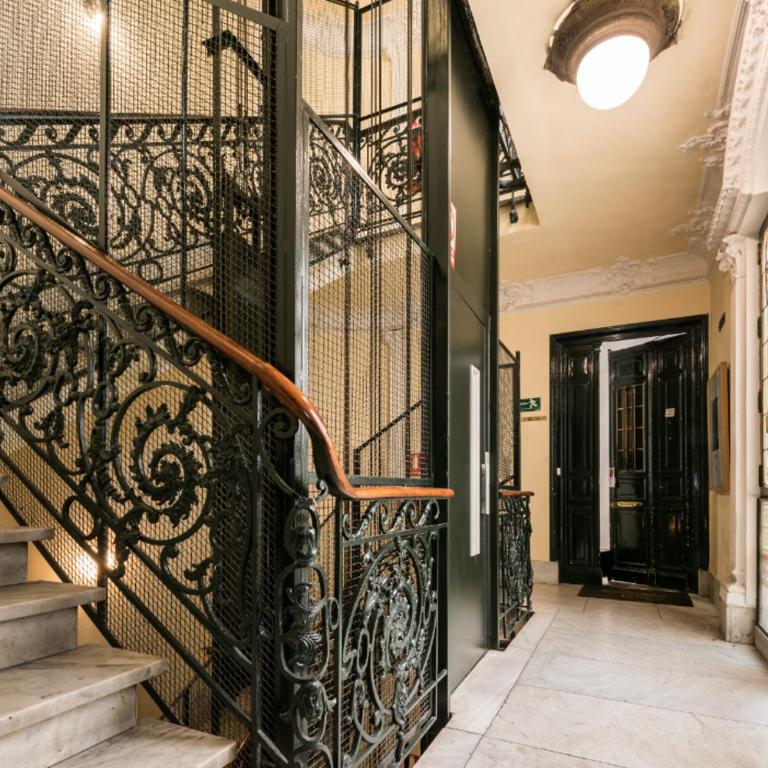 M&F 7 ROOMS/7 BATHROOMS OVER GRAN VIA - Superior Apartment - 63