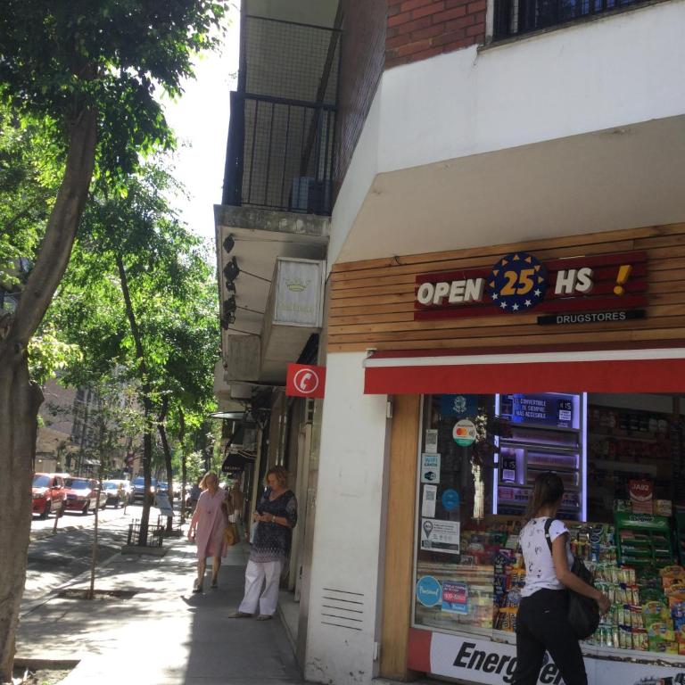 Apartment in Recoleta Buenos Aires next to an Embassy - One-Bedroom Apartment - 52