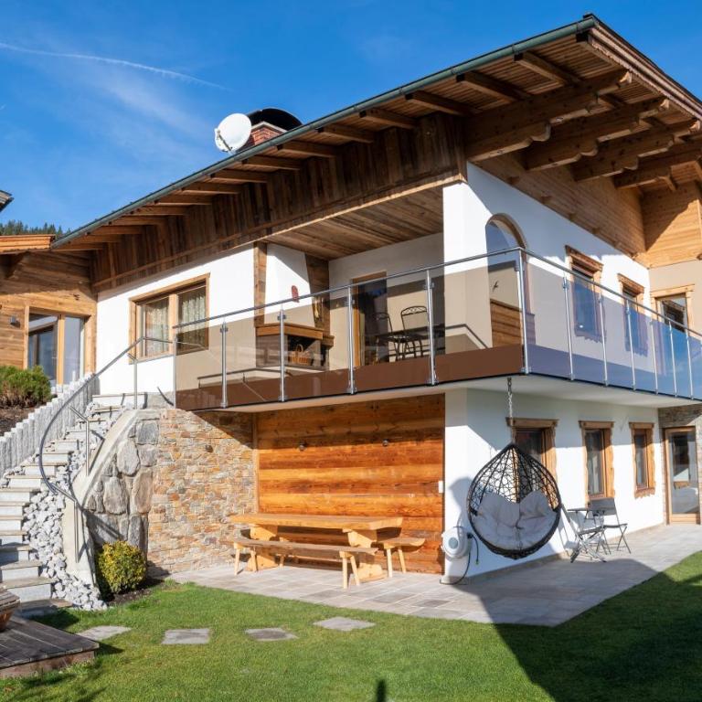 ArtiHome - Haus mit 5 Schlafzimmern - 1