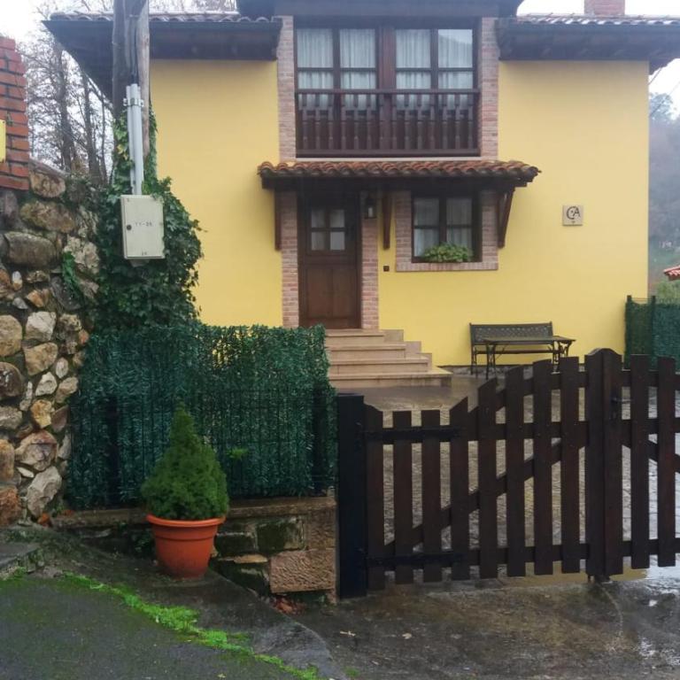 CASA RURAL LA MONTESINA - Casa de 3 dormitorios - 2