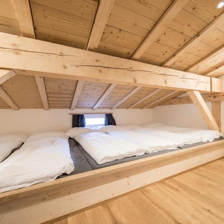 Hotel Grimsel Passhöhe - Bett im 6-Bett-Schlafsaal - 1