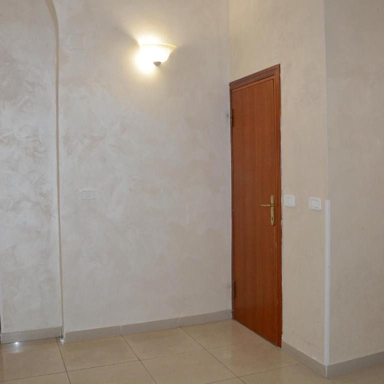 Roma Carina - Camera Tripla Standard - 5