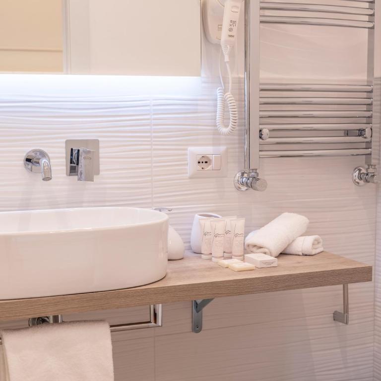 Vatican Palace Suites by Premium Suites Collection - Chambre Triple Classique - 6