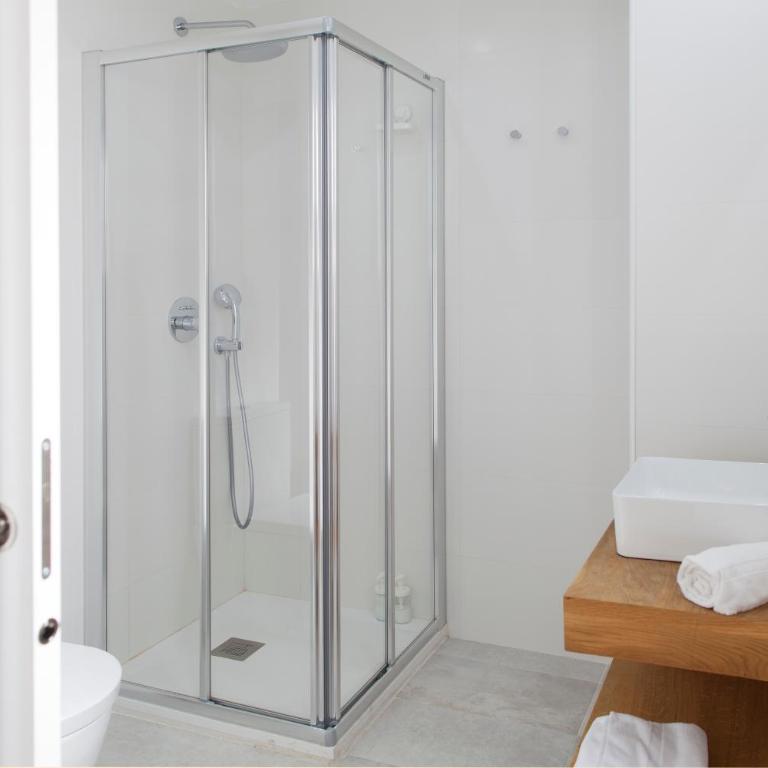 FLORIT FLATS - Apartment Torres de Quart II - One-Bedroom Apartment - 17