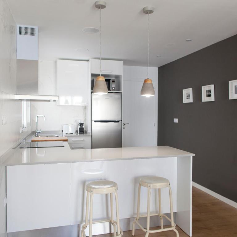 FLORIT FLATS - Apartment Torres de Quart II - One-Bedroom Apartment - 9