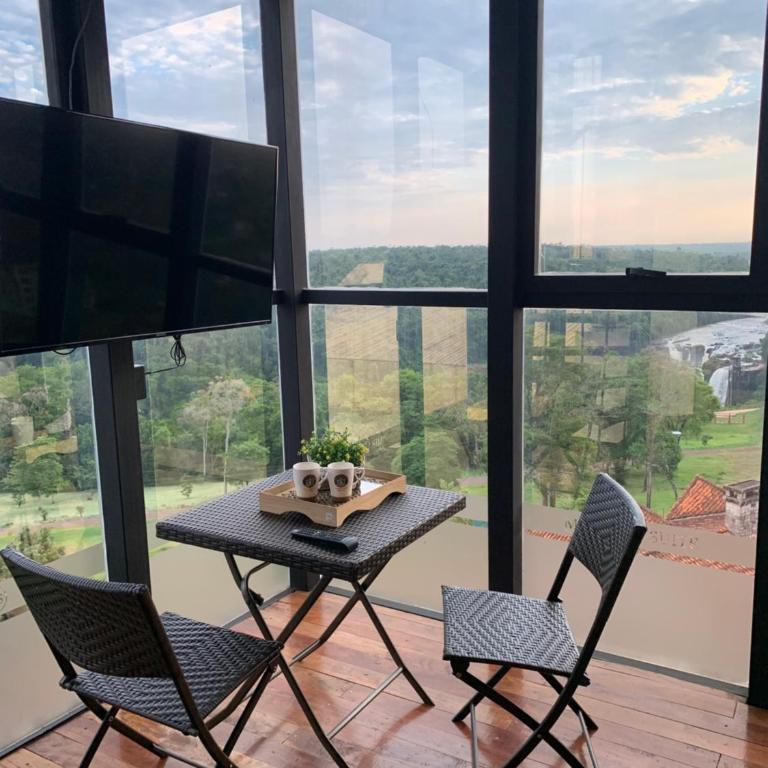 NatuCenter Hospedaje - Suite with River View - 7