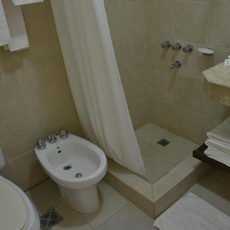 Apart Hotel Las Hadas Carilo - Apartamento Petit - 3