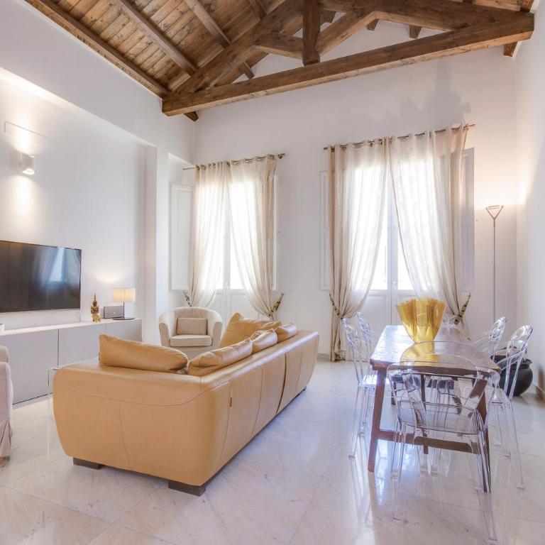 Right House - Characteristic Marina District - Two-Bedroom Apartment - 34