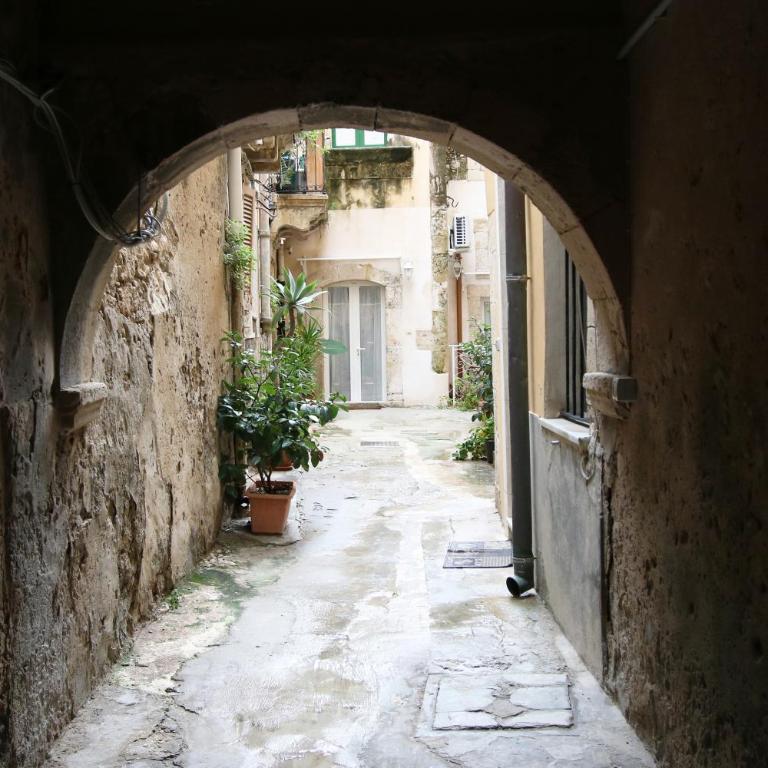 Dream Suite in Ortigia - One-Bedroom Apartment - 28