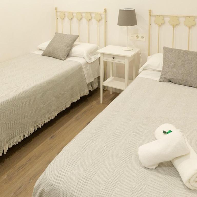 Garnata - Two-Bedroom Apartment - 20