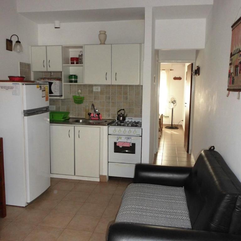 4 SOLES - One-Bedroom House - 1