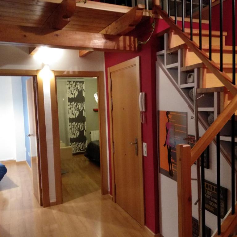 Agustina de Aragón - Three-Bedroom Apartment - 6