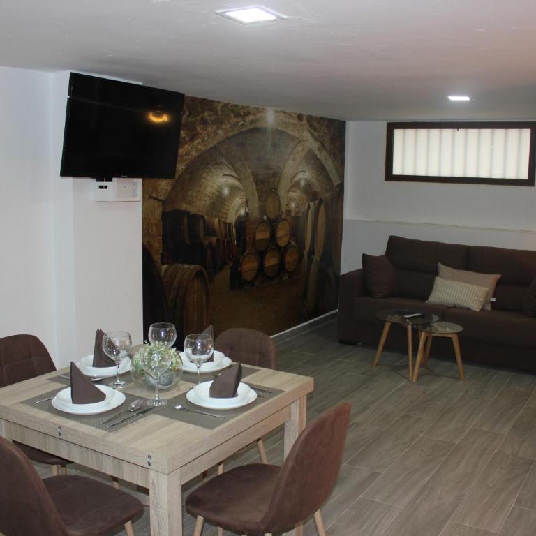 Loft Turístico en casco histórico, Wifi y TV satélite gratis - Apartamento de 1 dormitorio - 53