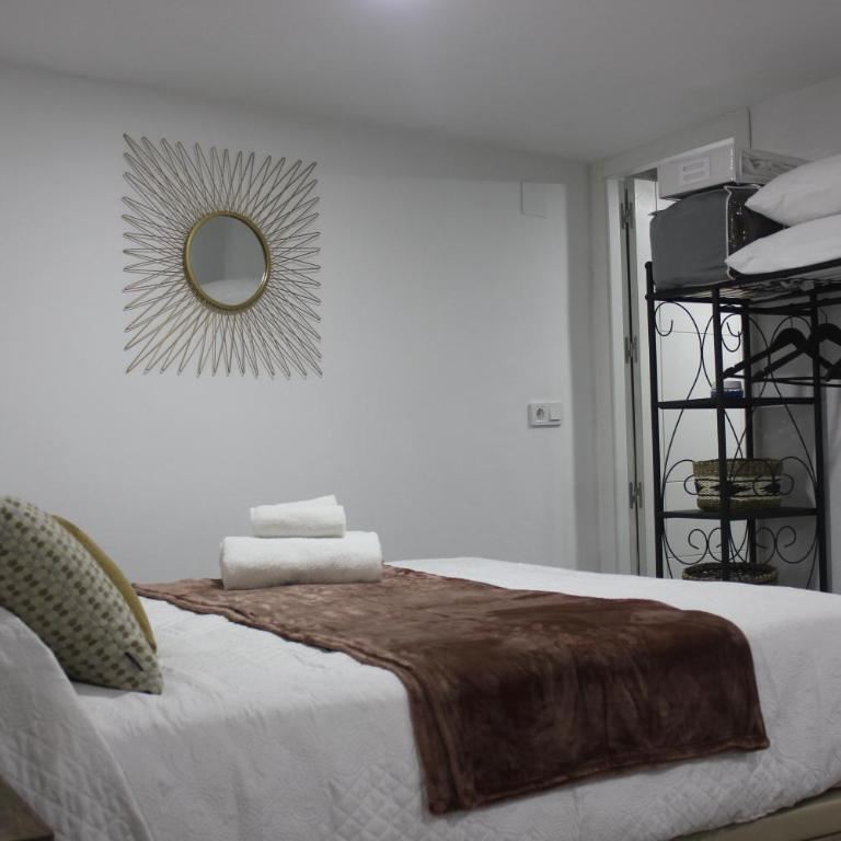 Loft Turístico en casco histórico, Wifi y TV satélite gratis - Apartamento de 1 dormitorio - 44