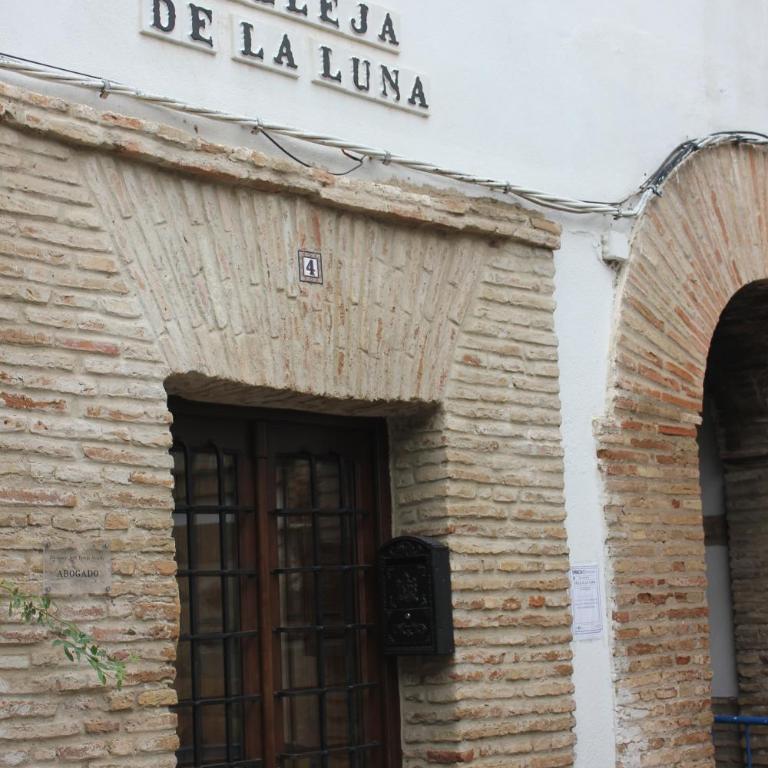 Loft Turístico en casco histórico, Wifi y TV satélite gratis - Apartamento de 1 dormitorio - 16