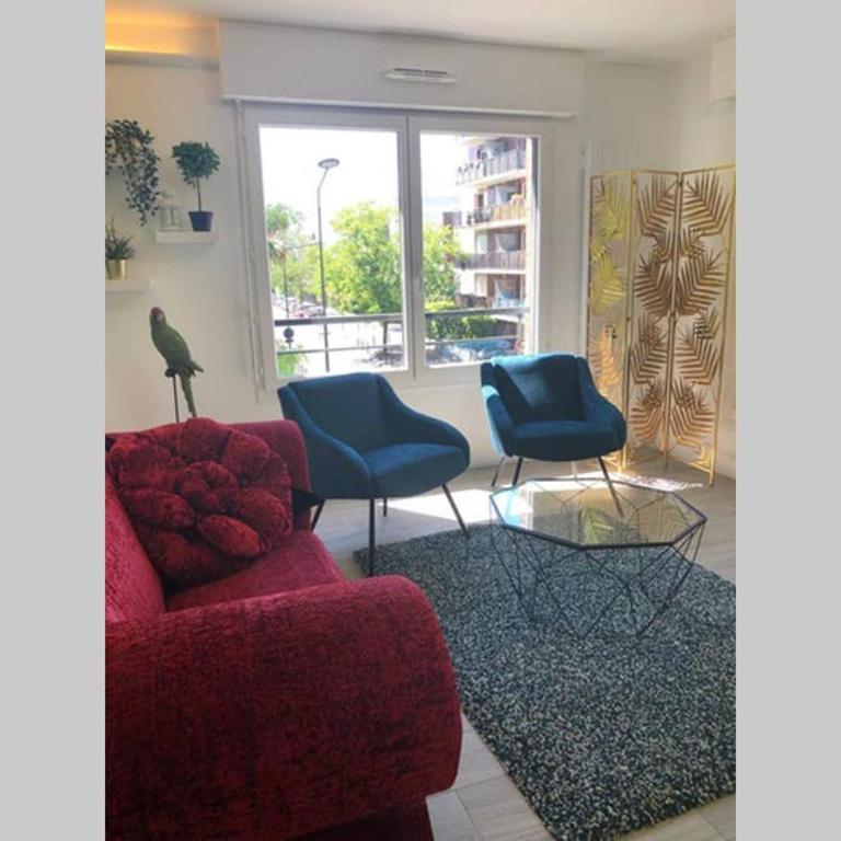 Fruitiers1 - Three-Bedroom Apartment - 37