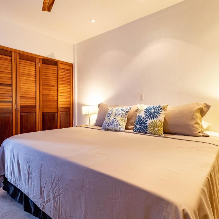 Olas Altas Suites Departamentos - Suite con cama extragrande - 7