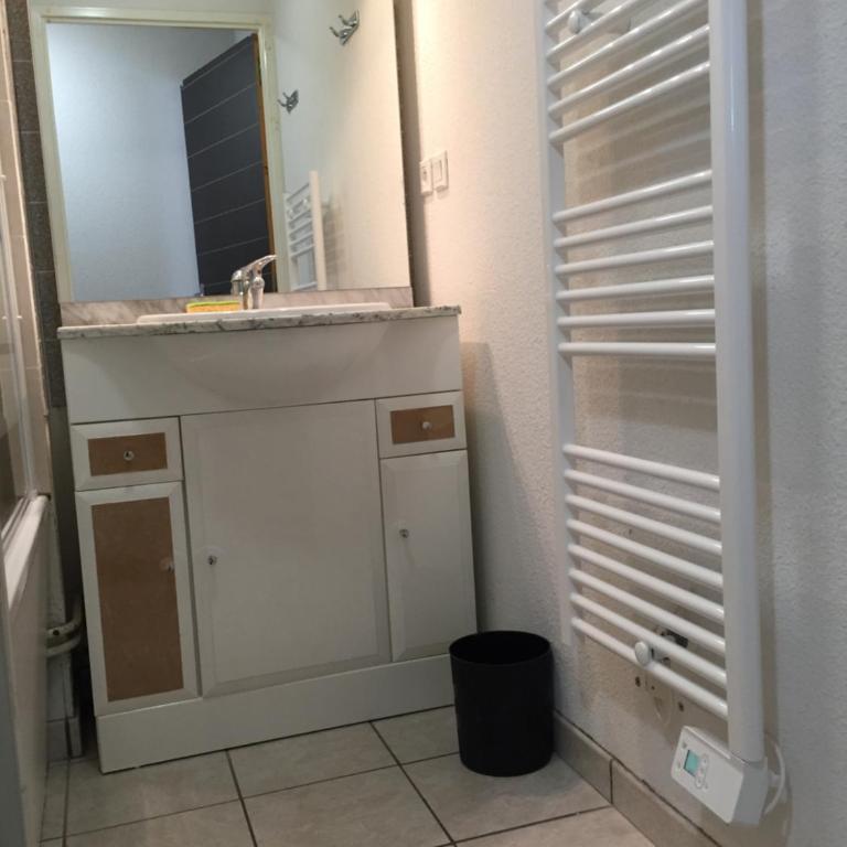 Loc luz st sauveur 4 - Appartement avec Balcon - 9