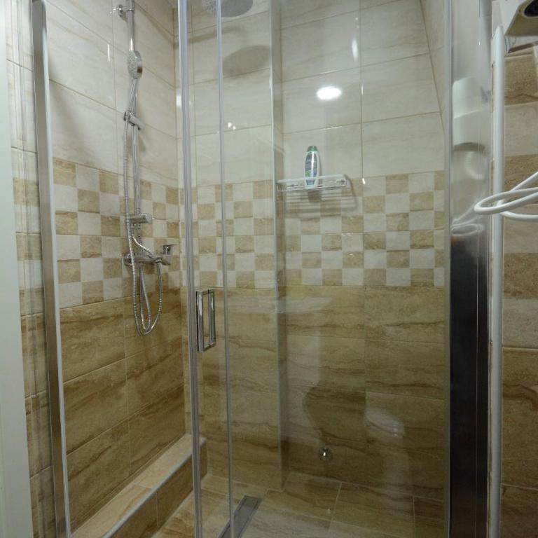 Cvetkovic LUX Аpartmani & Free GARAŽA - Apartman Tipa "Suite" sa Pogledom na Planine - 13