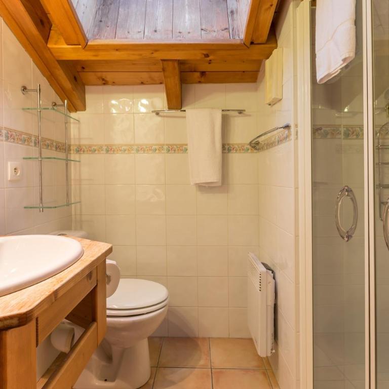Apartment Capucin - A 3 Bedroom Chamonix Mountain Loft - Apartamento de 3 dormitorios con vistas a la montaña (6 personas) - 7
