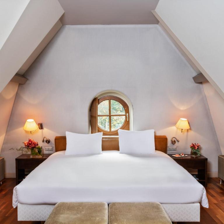 Hôtel Résidence Parc des Eaux Vives - Suite avec Vue sur Lac - 1