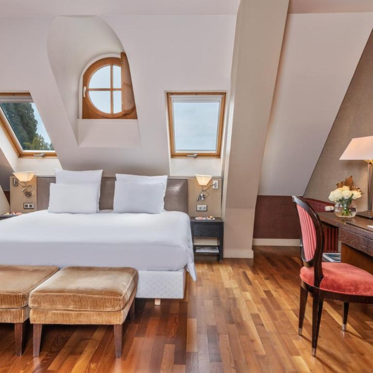Hôtel Résidence Parc des Eaux Vives - Chambre Lit King-Size - Vue sur Lac - 8