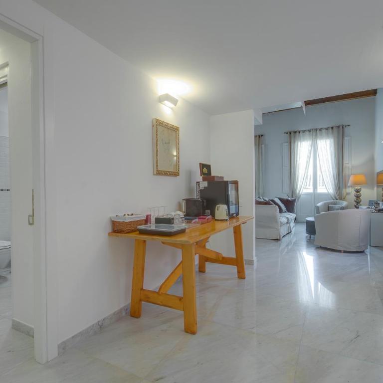 Right House - Characteristic Marina District - Two-Bedroom Apartment - 15