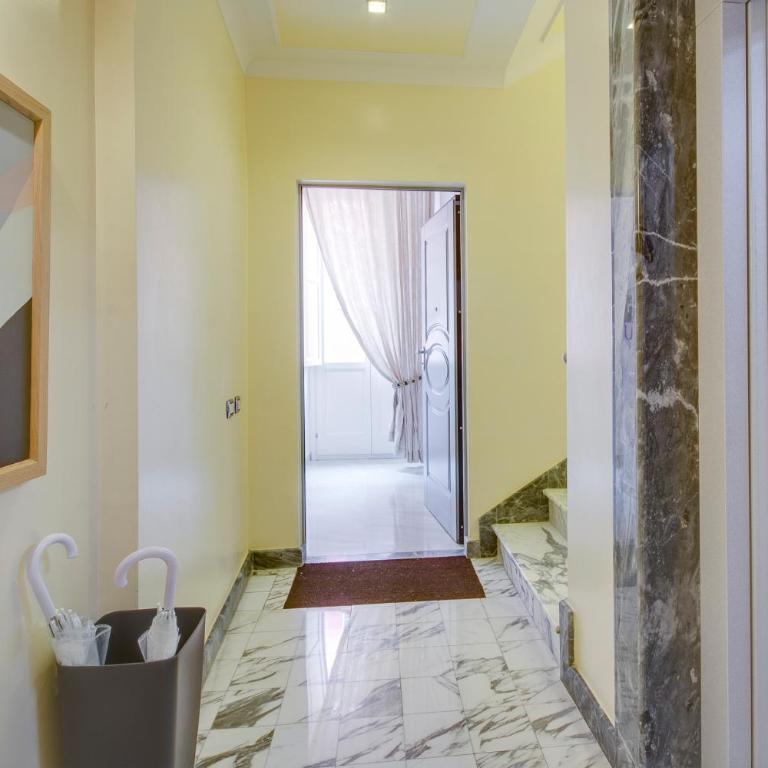 Right House - Characteristic Marina District - Two-Bedroom Apartment - 18