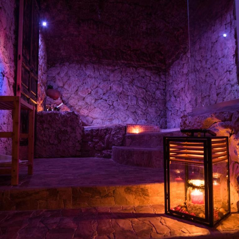 B&B La Sorgente - Camera Matrimoniale con Vasca Idromassaggio - 17