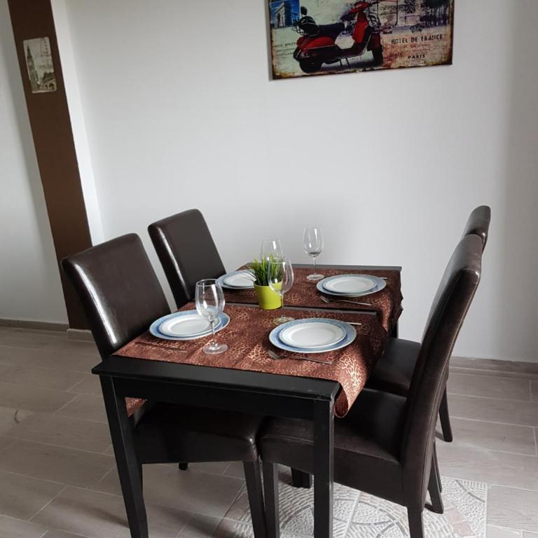 La Naval 209, 5ºA - LONDRES - - Apartamento de 2 dormitorios - 2