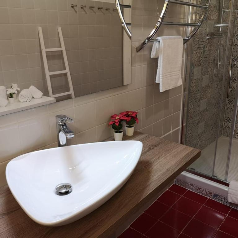 Rome in Style St Peter - Appartamento Superior con 1 Camera da Letto e Balcone - 23