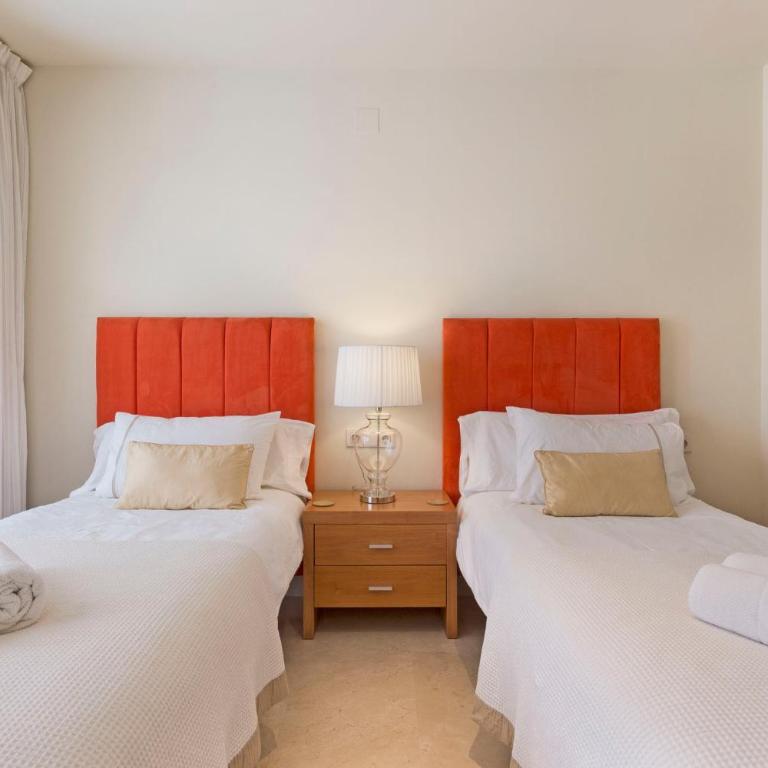 Las Canas beach, ground floor first line beach, Marbella golden mile - Apartamento de 2 dormitorios - 5