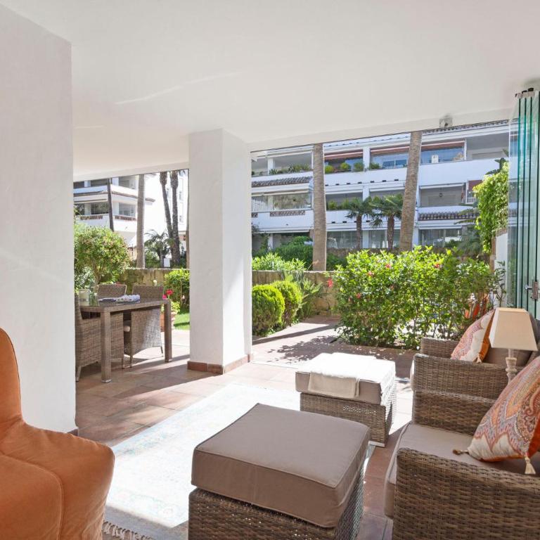 Las Canas beach, ground floor first line beach, Marbella golden mile - Apartamento de 2 dormitorios - 11