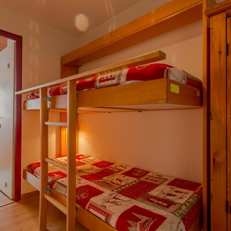 Appartement 5 personnes proche pistes et commerces Le Schuss - Appartamento con Balcone e Vista Montagna - 5