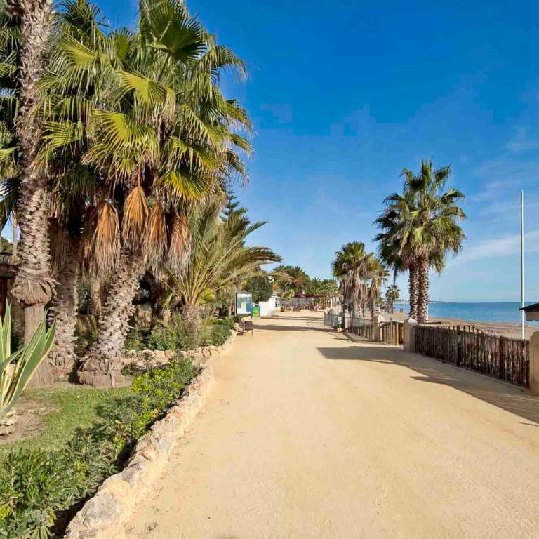 Las Canas beach, ground floor first line beach, Marbella golden mile - Apartamento de 2 dormitorios - 21