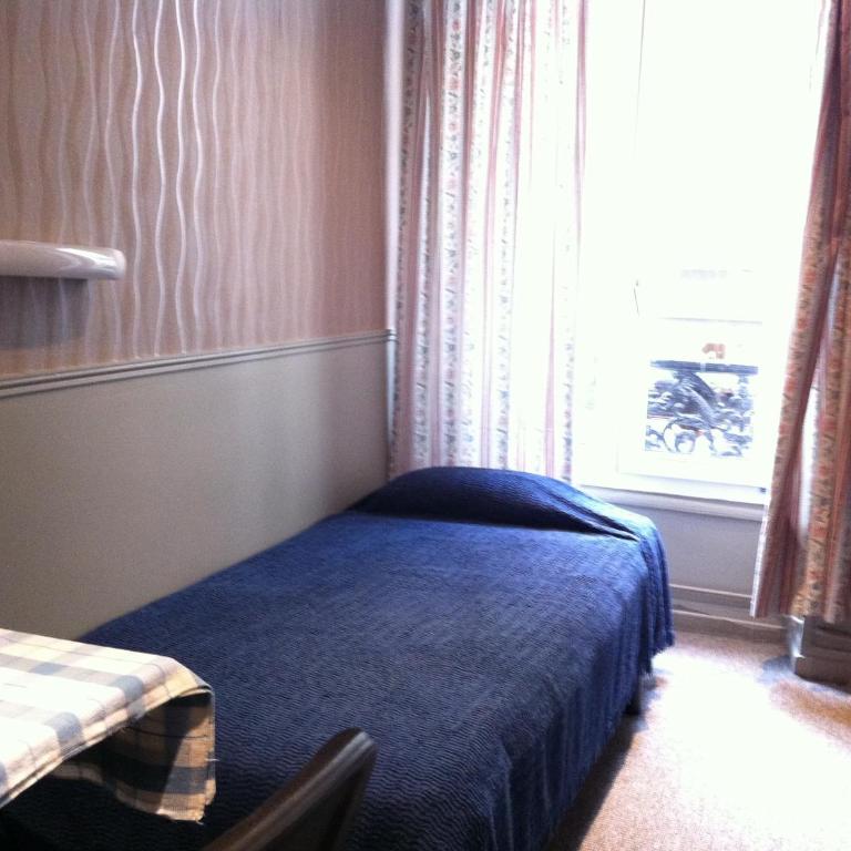 Hotel Des Arts - Chambre Triple - 4
