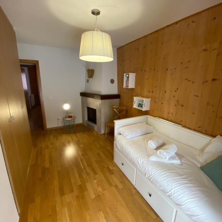 Fantástico Apartamento con jardín en Castiello de Jaca VUT HU-20-007 - Apartment mit 3 Schlafzimmern - 8