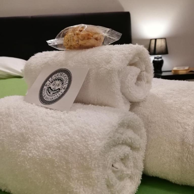Le Gorgoni b&b - Double Room with Balcony - 11