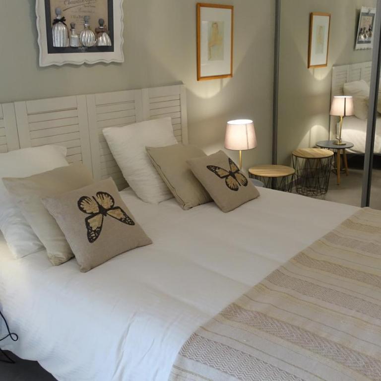 AU COEUR DES LICES *** CENTRE HISTORIQUE AVIGNON - Apartamento de 3 dormitorios - 26