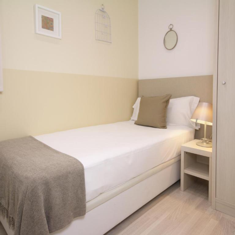 Suite Place Barcelona Còrsega - Apartment - 1