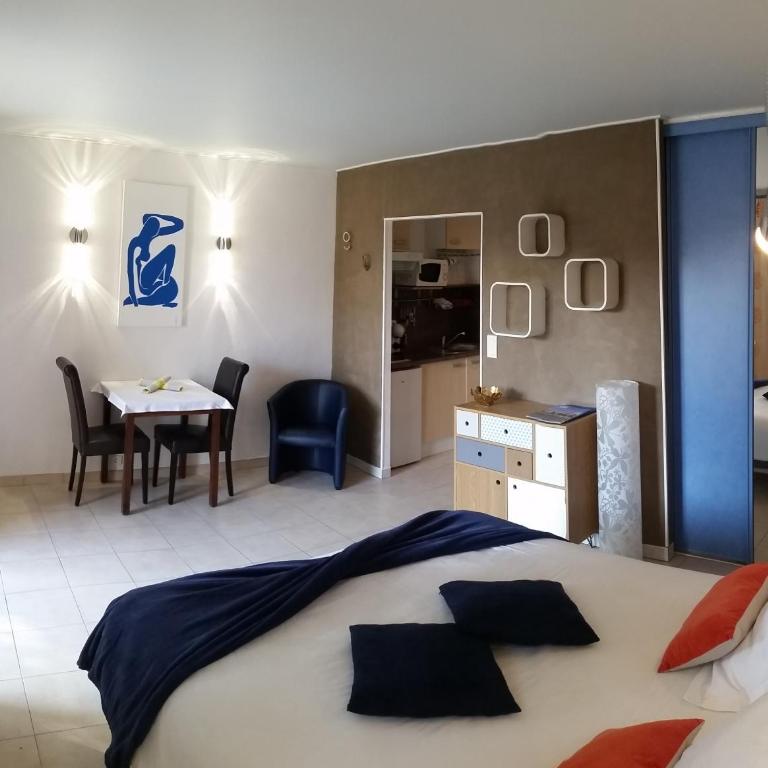 Chambre d'hôtes La Potinière - Grande Chambre Double - 13