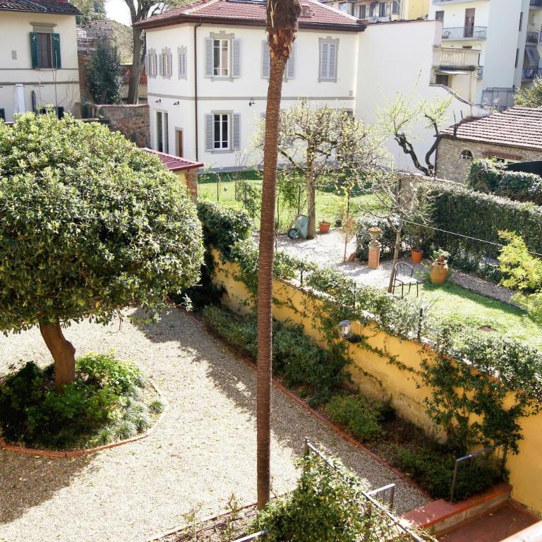 Bartolomeo - Appartamento con 2 Camere da Letto e Terrazza - Via Frà Bartolomeo 44 - 1