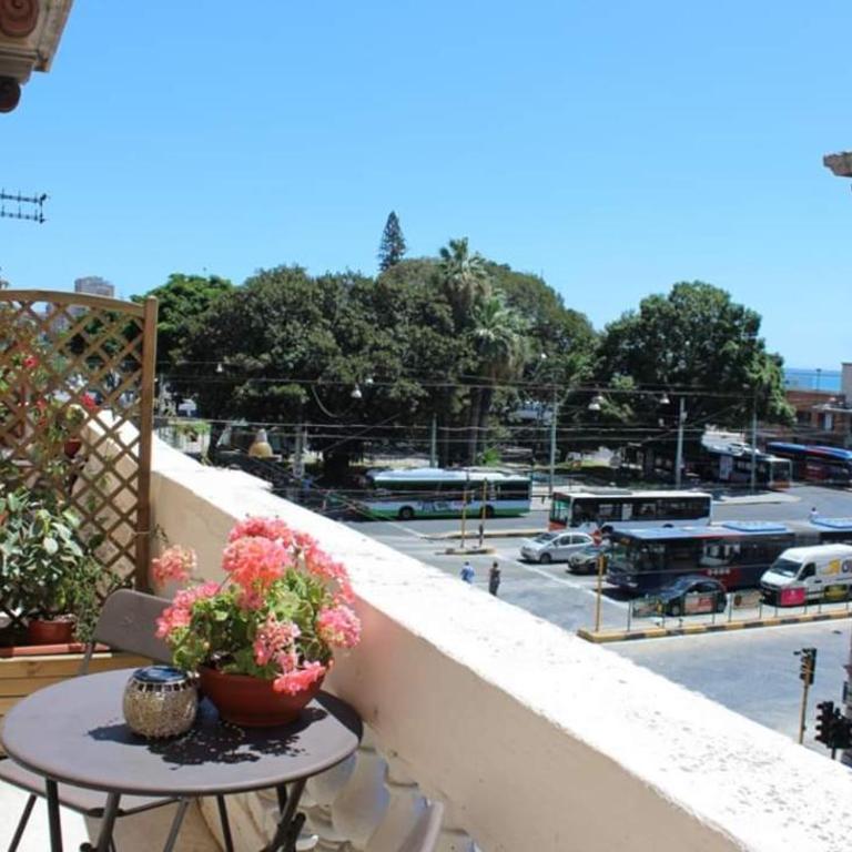 Cagliari d'Amare Via Roma - Camera Deluxe Matrimoniale/Doppia con Letti Singoli con Balcone - 6