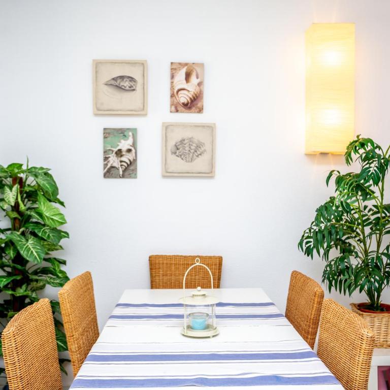 Relaxing Beachfront Complex with Sea Views - EaW Homes - Apartamento de 2 dormitorios - 17
