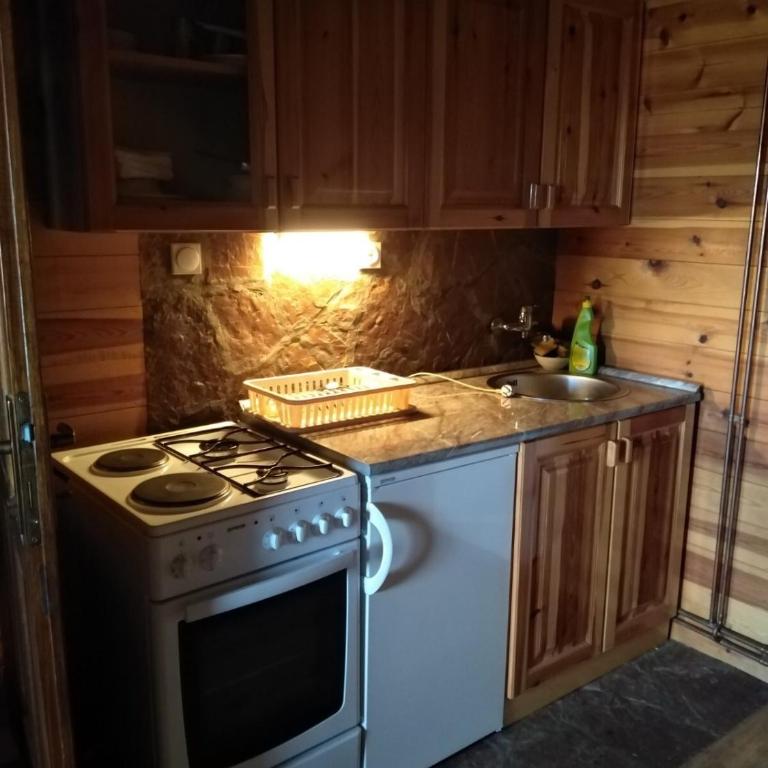 Apartmani Milojević - Koliba sa 2 Spavaće Sobe - 3